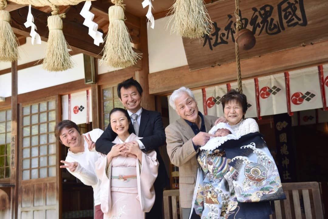お宮参りの家族写真