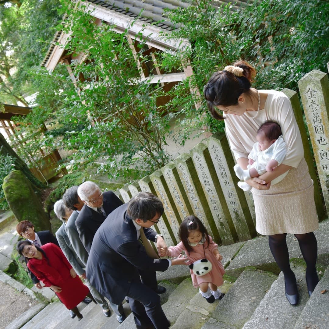 往馬大社でお宮参りの赤ちゃん