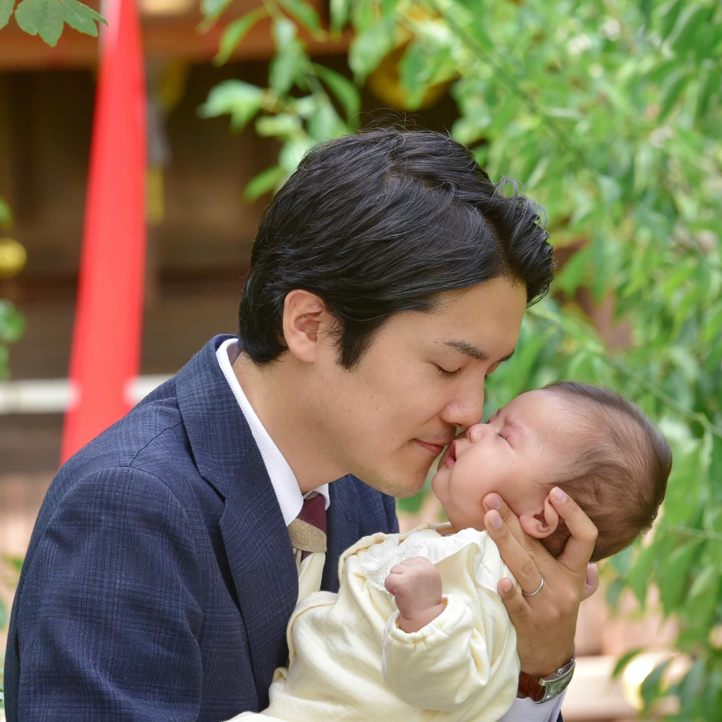 北野天満宮でお宮参りの写真撮影 七五三 家族写真ならキキフォトワークス 公式 北野天満宮でお宮参りの写真撮影 七五三 家族写真ならキキフォトワークス 公式