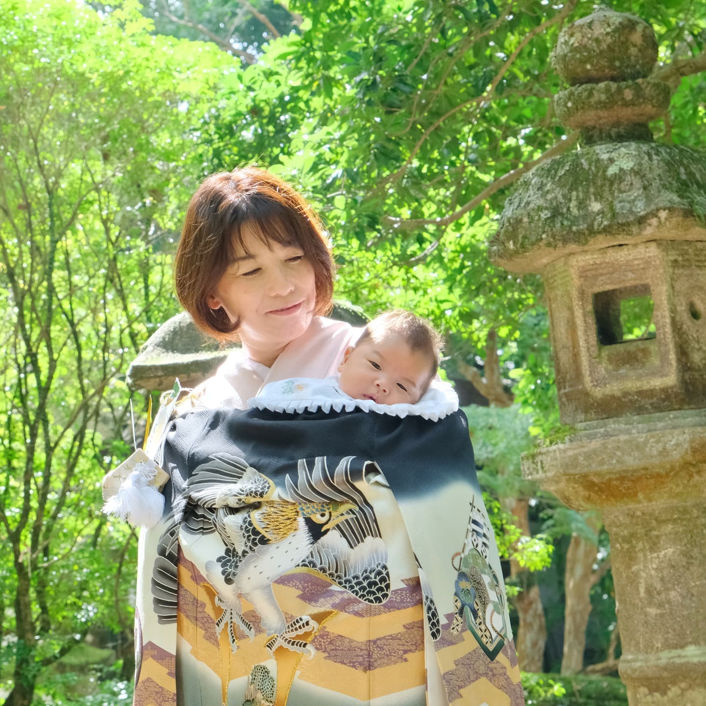 奈良の春日大社でお宮参りをした写真