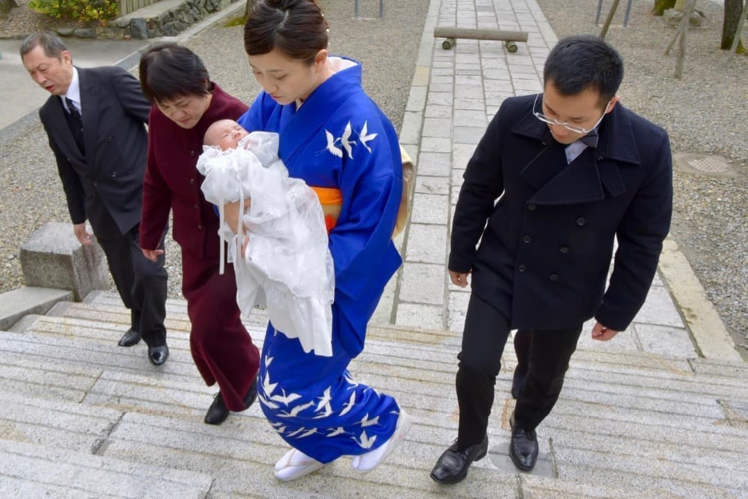 お宮参りの赤ちゃんの着物の写真