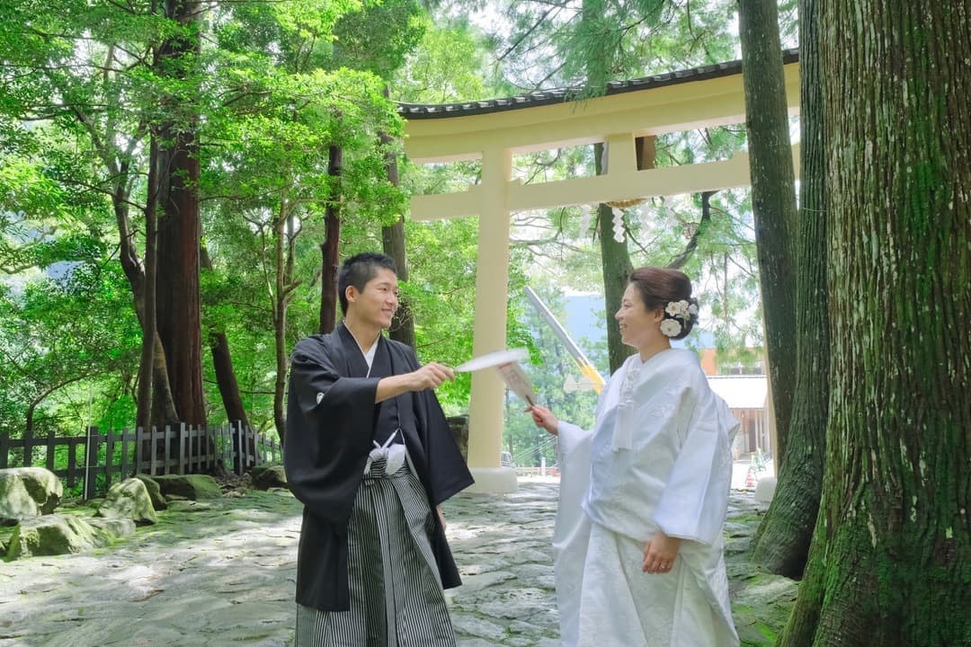 那智大社和装結婚前撮り写真