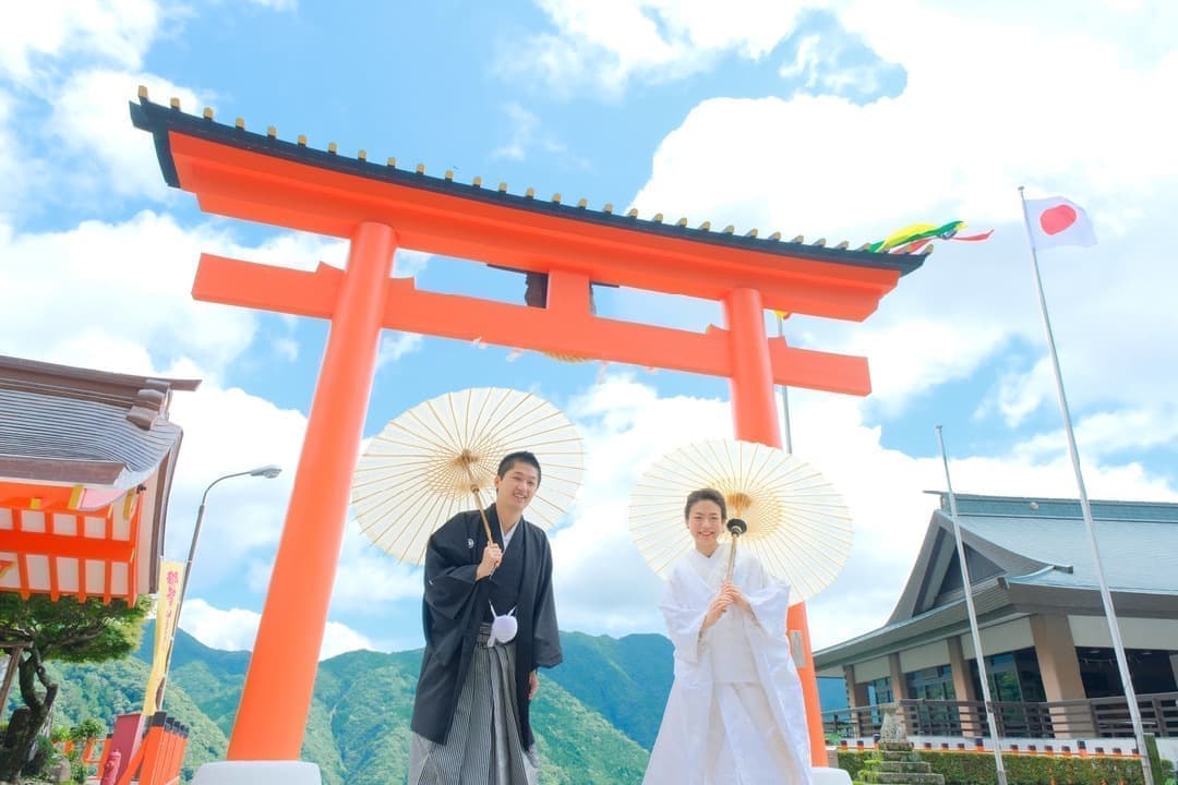 那智大社和装結婚前撮り写真