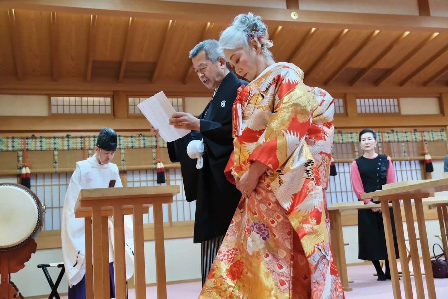 シニア世代の再婚で神社で和装の結婚式の花嫁