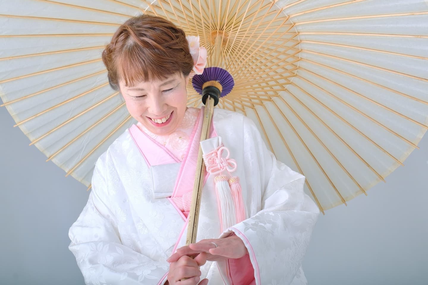 シニア世代の再婚でのウエディングドレス姿