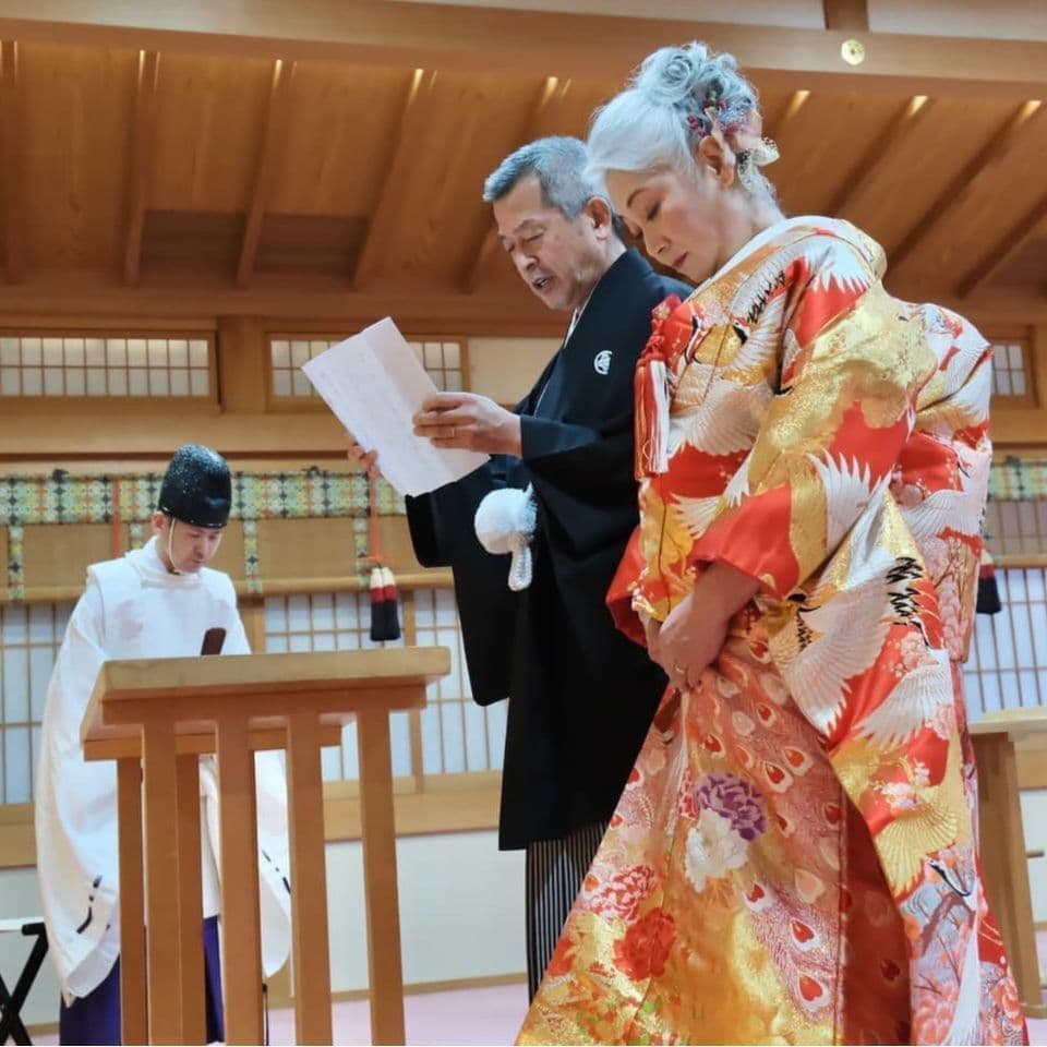 シニア世代の再婚で神社で和装の結婚式の花嫁