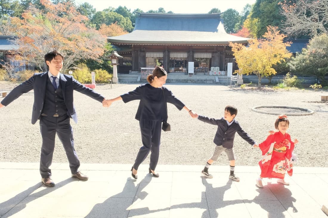 神社へ出張して着物で撮る七五三の写真