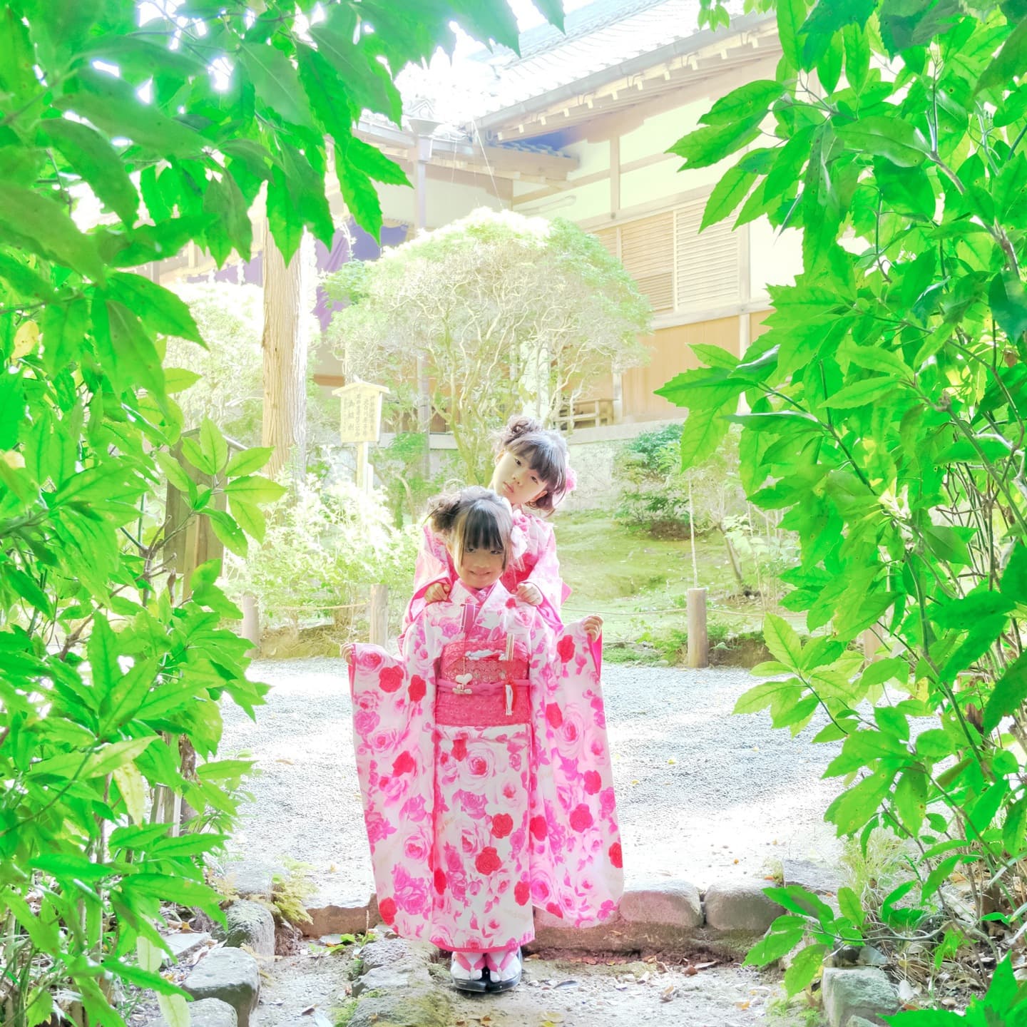 奈良の大神神社で七五三参りをした写真