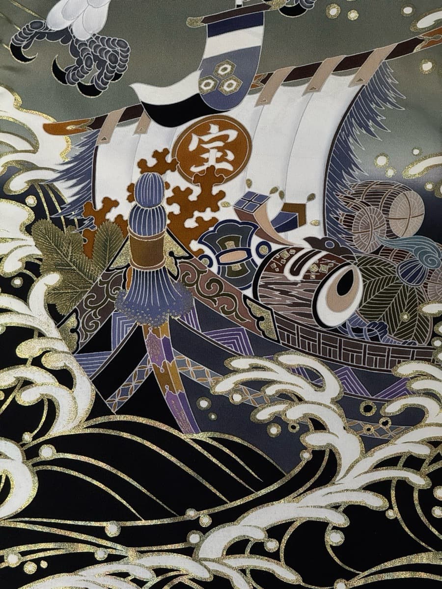 お宮参り用着物の黒と緑色