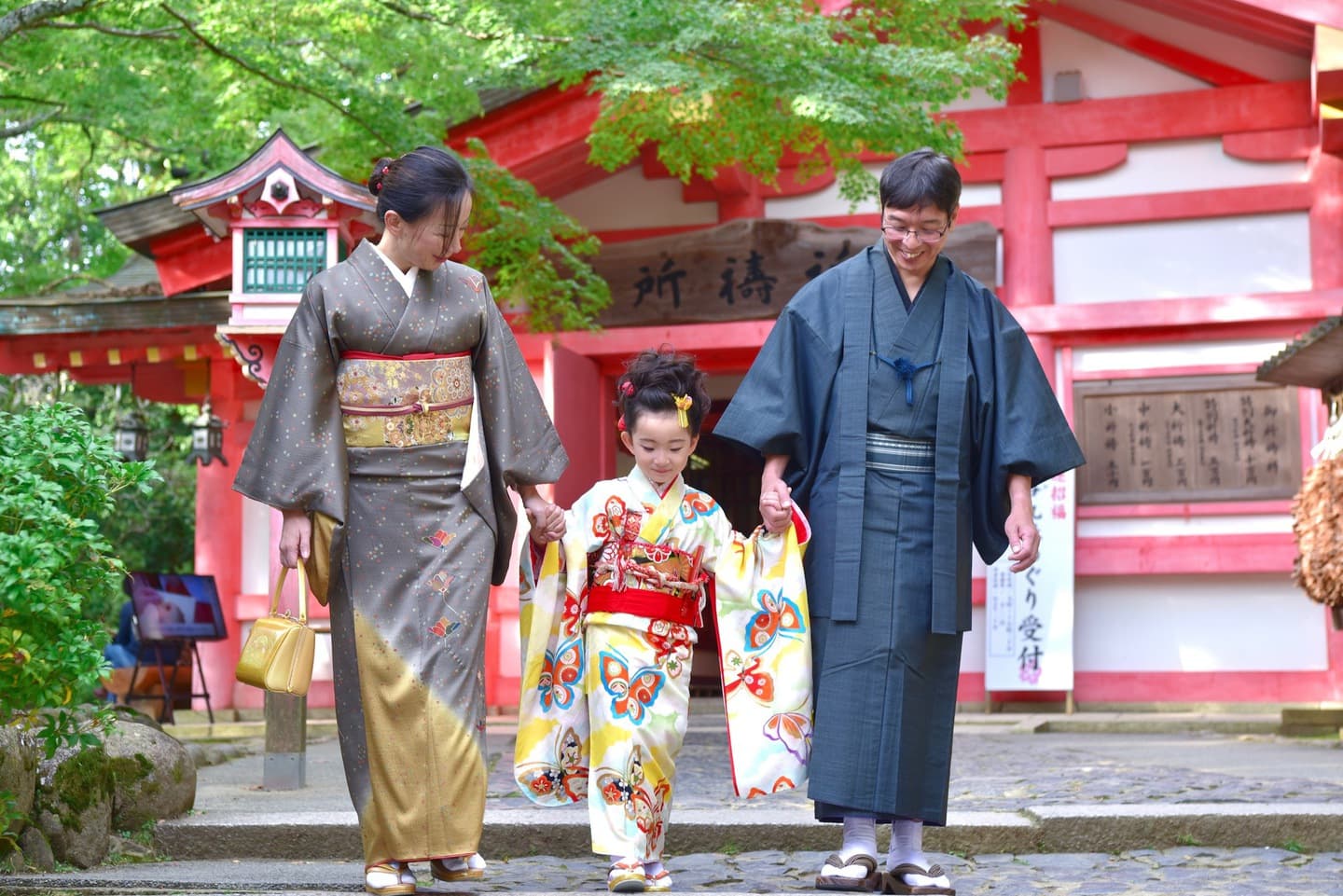 神社での七五三写真