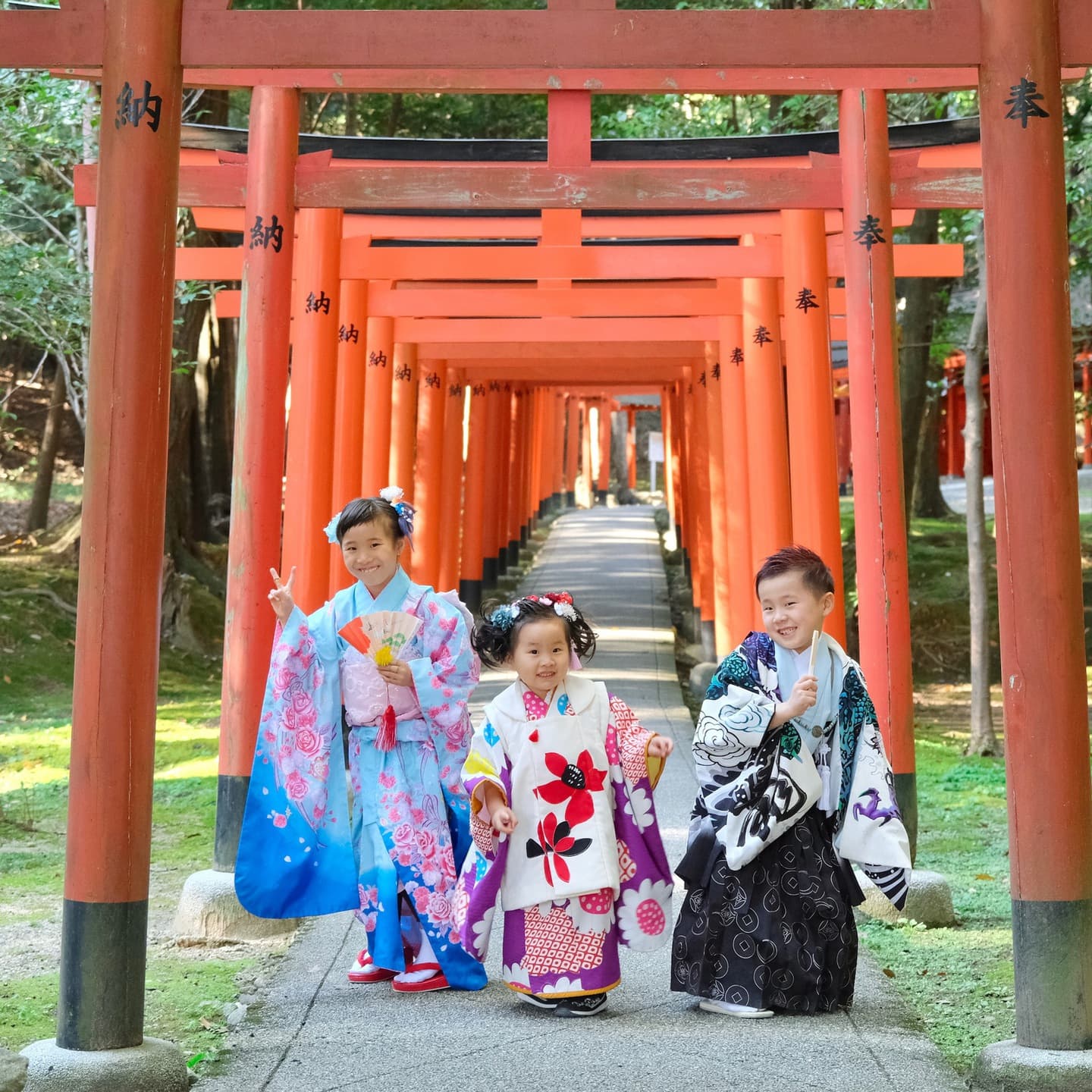 奈良の橿原神宮で七五三参りをした写真