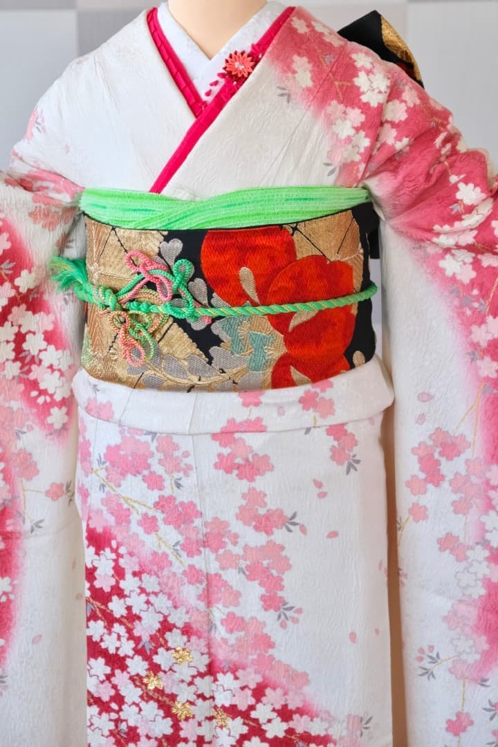 結婚式振袖レンタル白ピンク