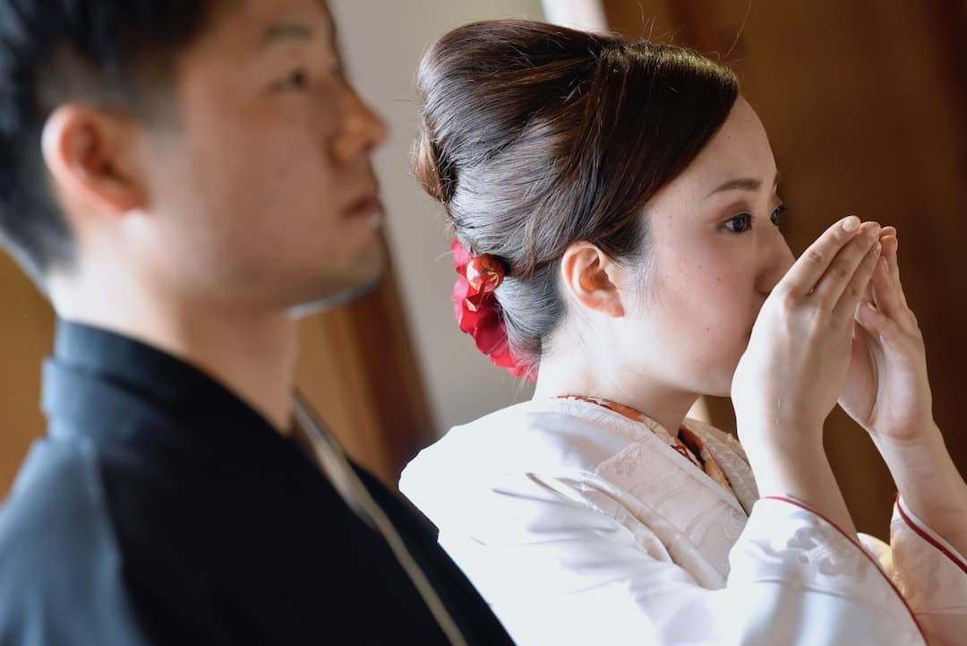 神社の結婚式で和装の花嫁