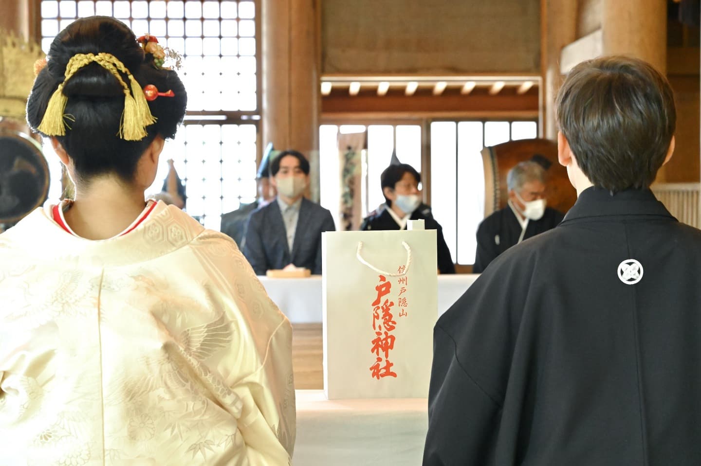 神社の結婚式で和装の花嫁