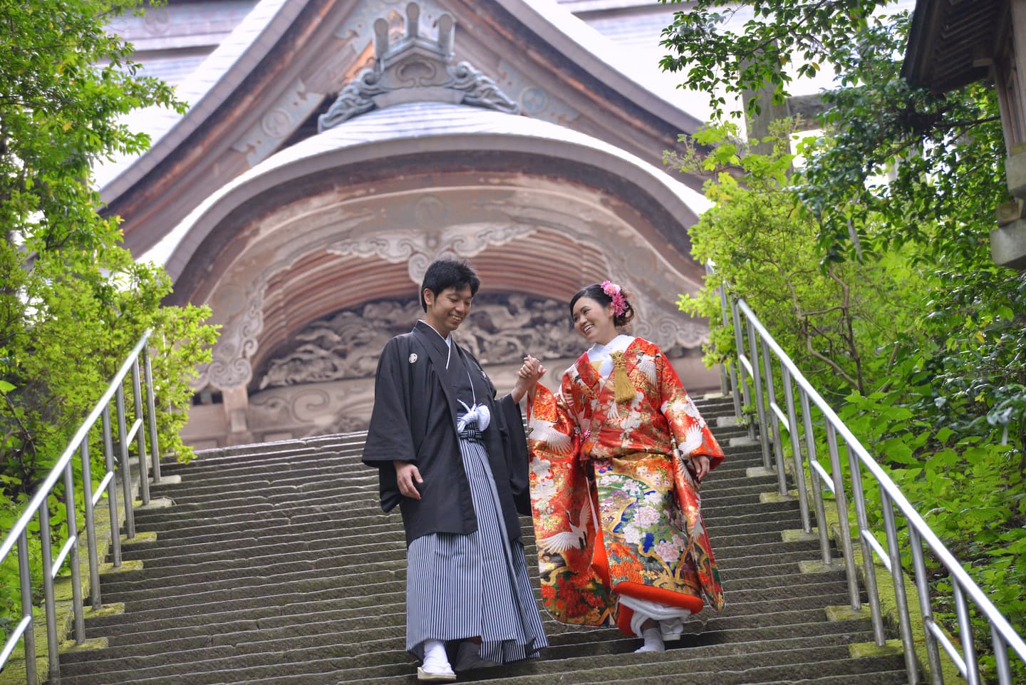 神社の結婚式で和装の花嫁