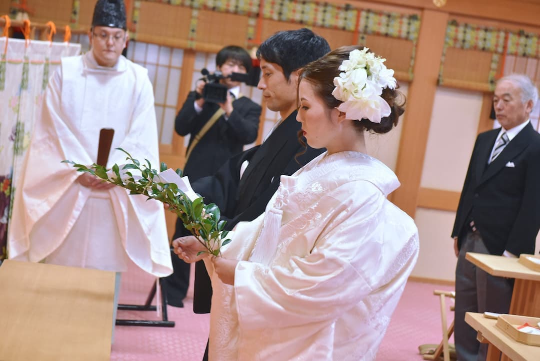 和装での結婚式の写真